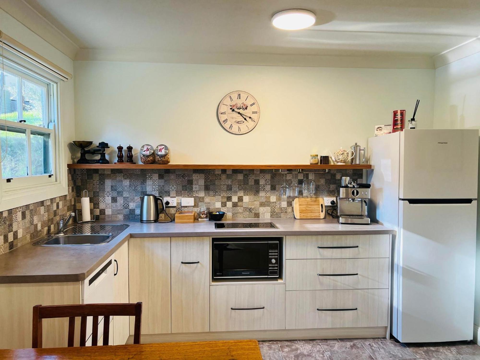 St Helen'S Cottages Клер Екстер'єр фото